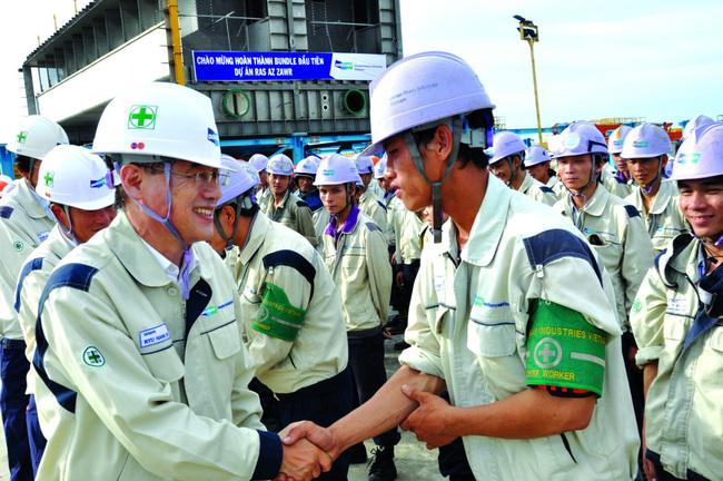 Lao động Việt tại Hàn Quốc được vay tiền trong thời gian chờ về nước - Ảnh 1. Lao động Việt tại Hàn Quốc được vay tiền trong thời gian chờ về nước - Ảnh 1.