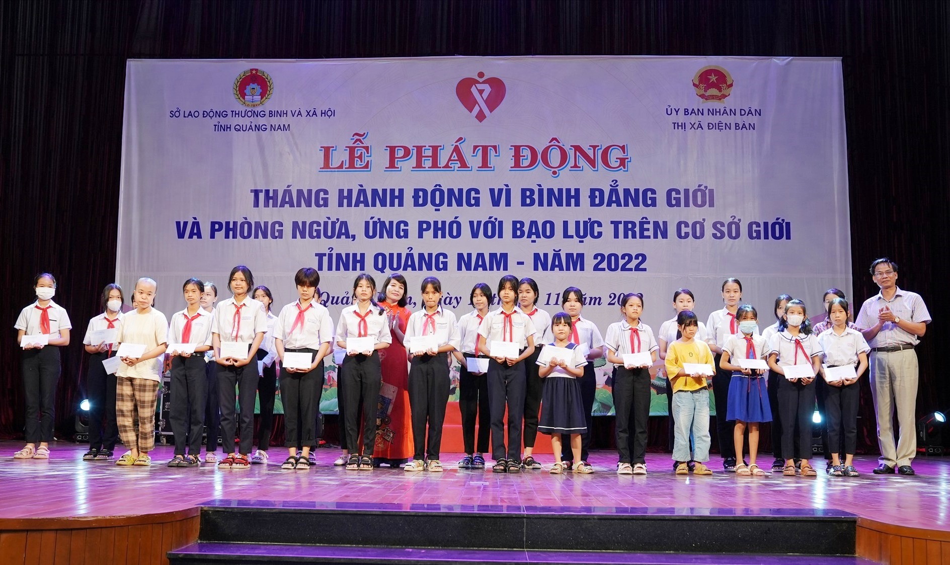 Quảng Nam: Tăng quyền năng và tạo cơ hội cho phụ nữ, trẻ em gái