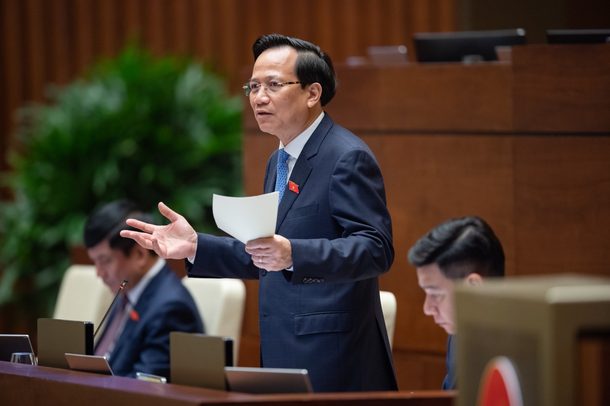 Bộ trưởng Đào Ngọc Dung: Cần sửa đổi, bổ sung Luật Bảo hiểm xã hội theo hướng tăng quyền lợi cho người đóng