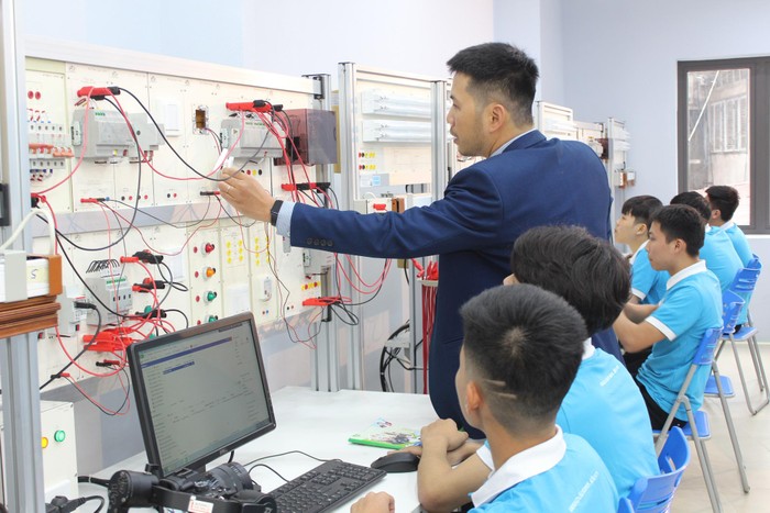 Thừa Thiên Huế triển khai chuyển đổi số trong giáo dục nghề nghiệp