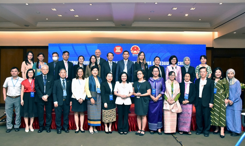 Hội thảo khu vực về thực hiện Khuyến nghị của Ủy ban CEDAW và Ủy ban Công ước về Quyền trẻ em về quốc tịch trong ASEAN
