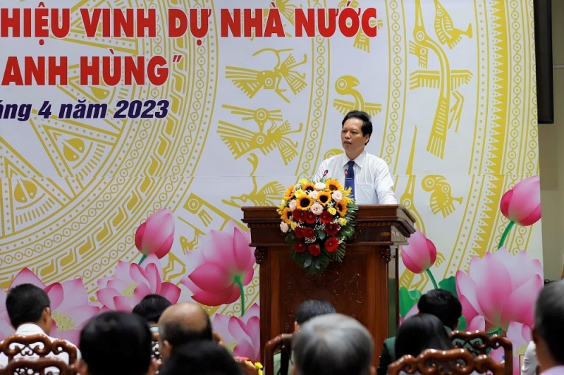 Ông Nguyễn Thành Diệu, Phó Chủ tịch UBND tỉnh phát biểu tại buổi lễ.