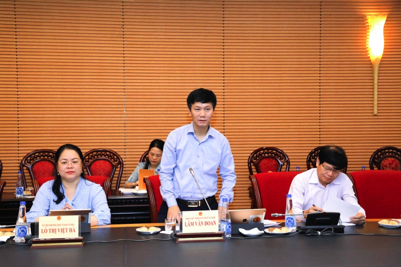 Phó Chủ nhiệm Ủy ban Xã hội Lâm Văn Đoan phát biểu kết luận