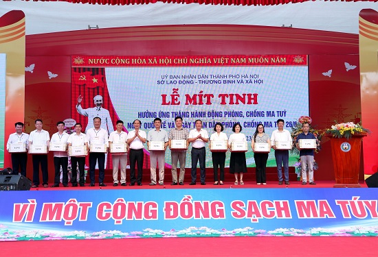 Thứ trưởng Nguyễn Văn Hồi tham dự Chương trình hưởng ứng Tháng hành động phòng, chống ma túy Thành phố Hà Nội