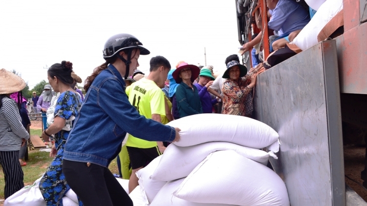 Đã xuất cấp 36.369 tấn gạo cho các địa phương