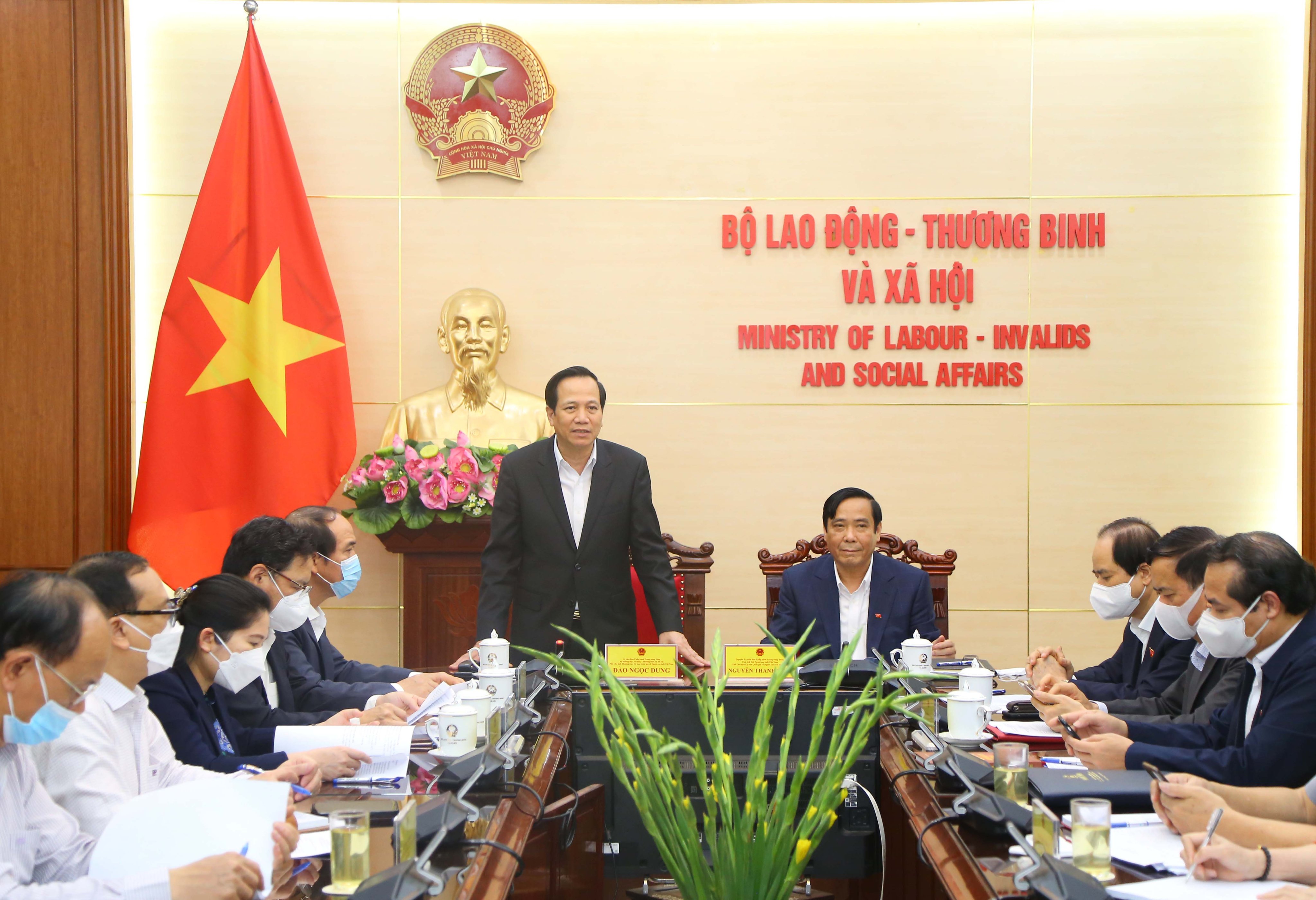 Tăng cường phối hợp công tác giữa Bộ LĐTBXH và Trung ương Hội NCT Việt Nam