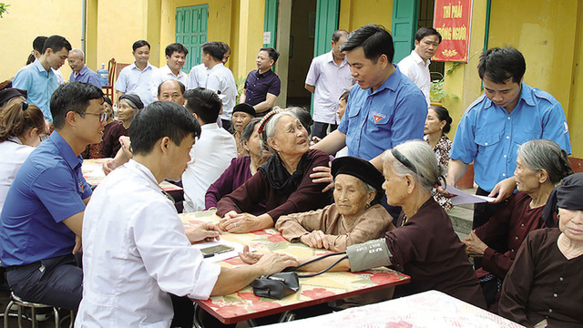 Sơn La đẩy mạnh tuyên truyền, nâng cao nhận thức về công tác người cao tuổi