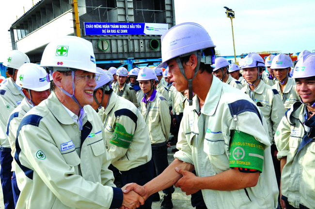 Tăng cường công tác quản lý lao động nước ngoài làm việc tại Việt Nam